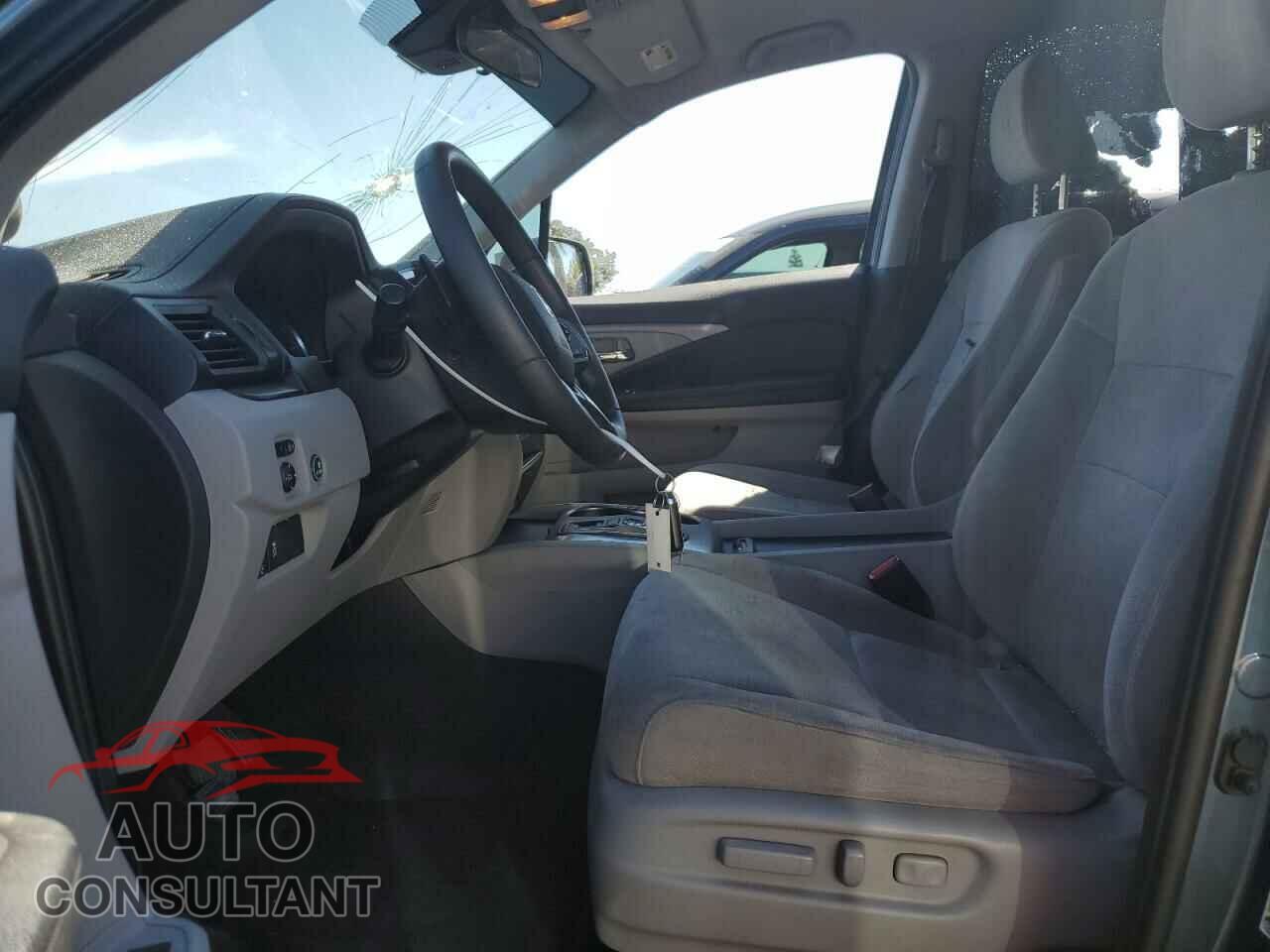 HONDA PILOT 2021 - 5FNYF5H35MB040966