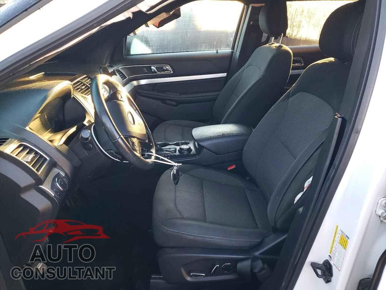 FORD EXPLORER 2017 - 1FM5K8D84HGA21480