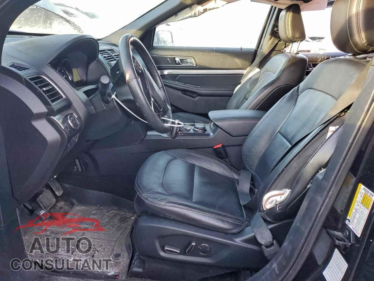 FORD EXPLORER 2018 - 1FM5K8D87JGB81570