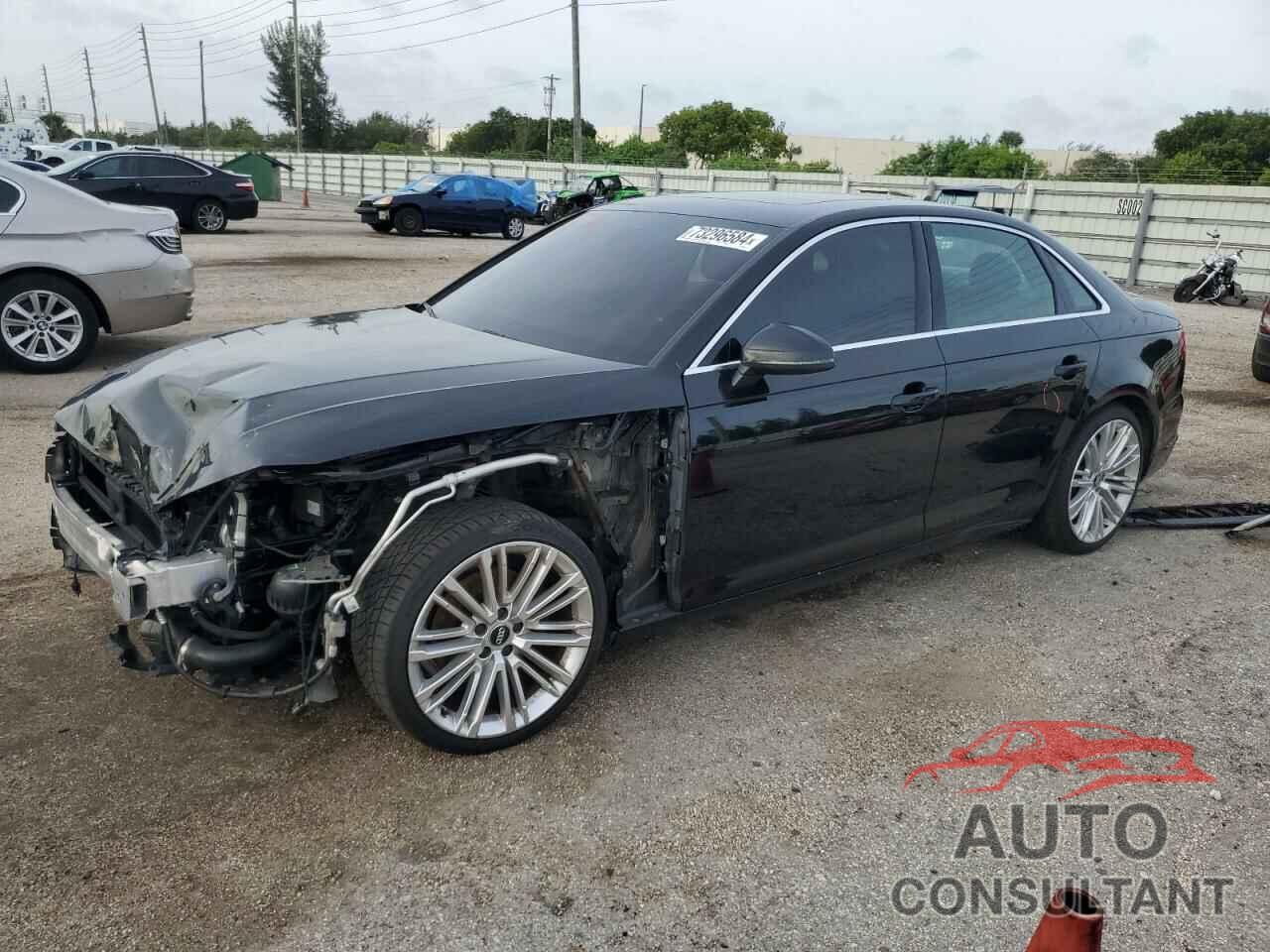 AUDI A4 2019 - WAUHMAF44KA009429