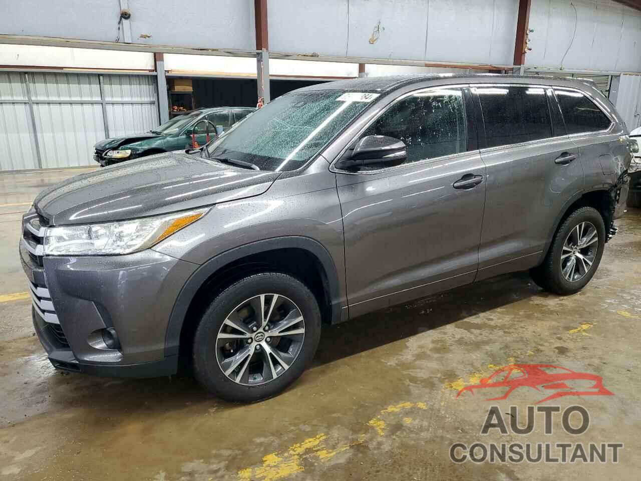 TOYOTA HIGHLANDER 2018 - 5TDZARFH2JS038124