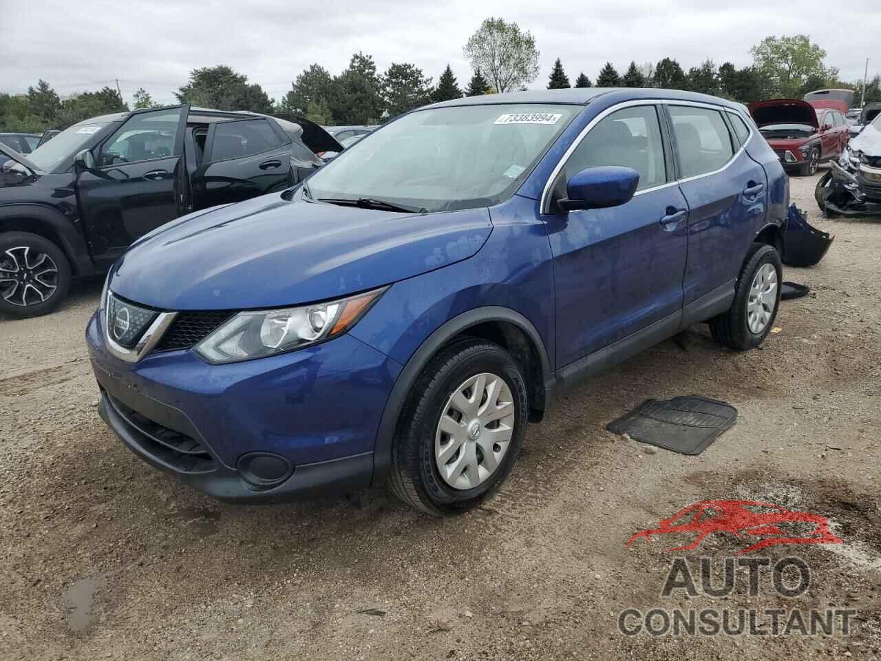 NISSAN ROGUE 2018 - JN1BJ1CP0JW153323