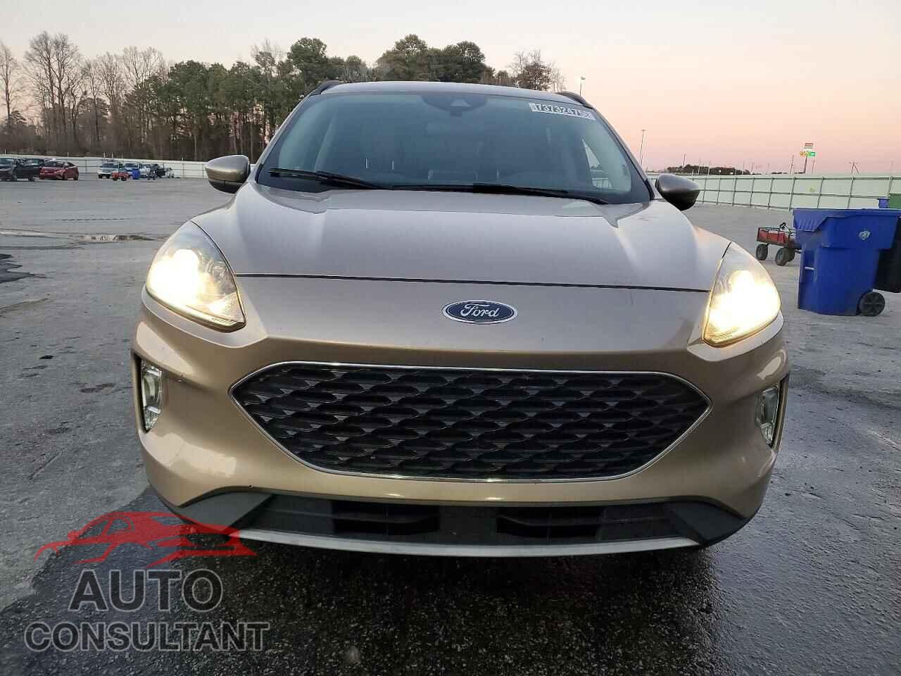 FORD ESCAPE 2020 - 1FMCU9H62LUA82465