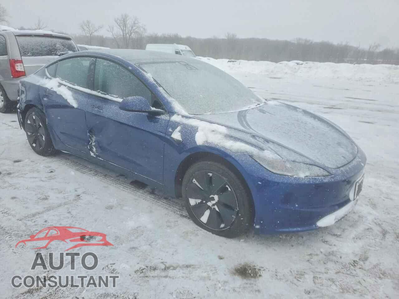 TESLA MODEL 3 2024 - 5YJ3E1EB2RF796232