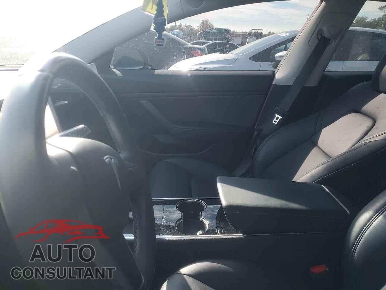 TESLA MODEL 3 2019 - 5YJ3E1EA9KF309010