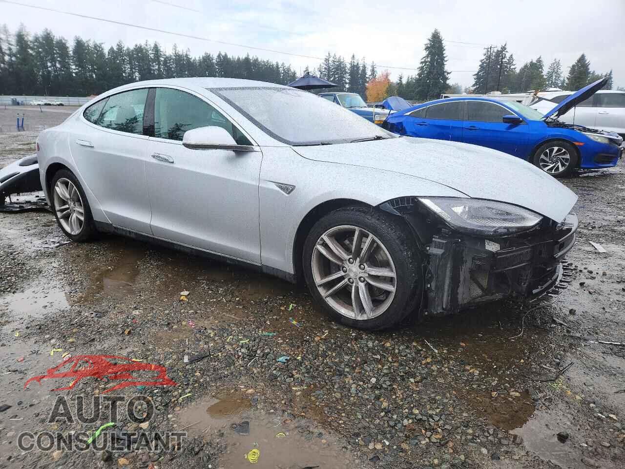 TESLA MODEL S 2016 - 5YJSA1E25GF131149