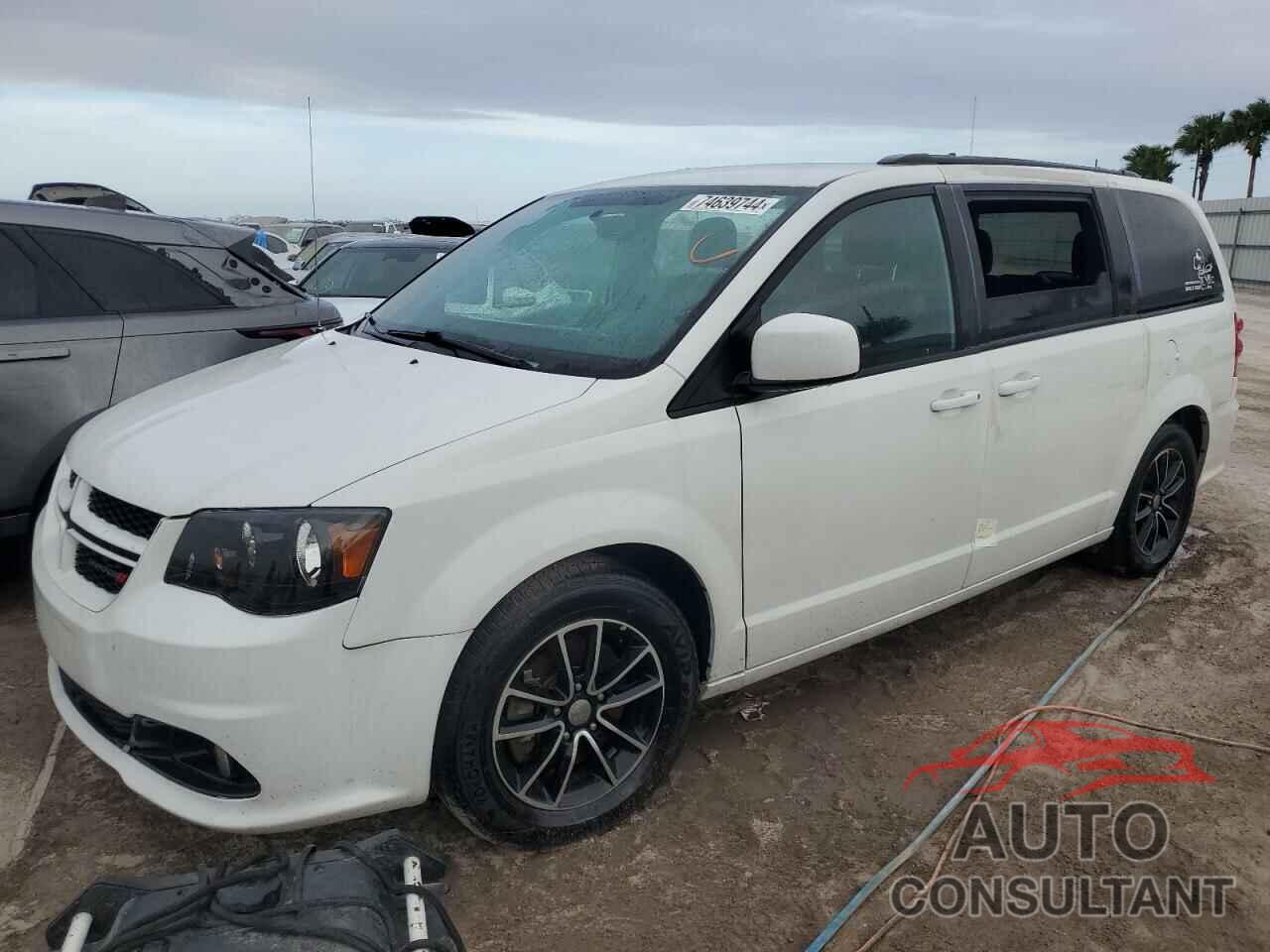 DODGE CARAVAN 2018 - 2C4RDGEG0JR203178