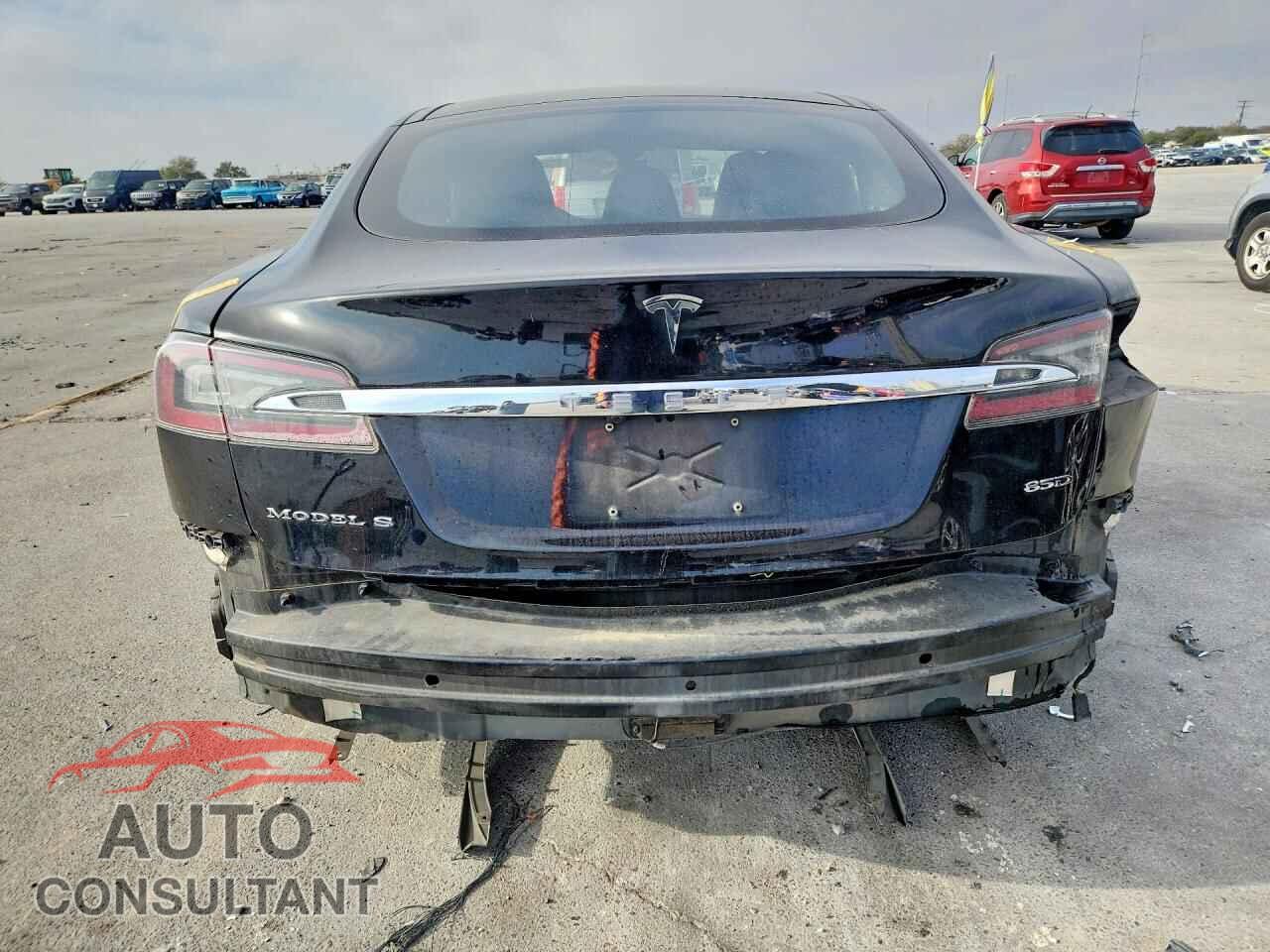 TESLA MODEL S 2015 - 5YJSA1H20FF098023