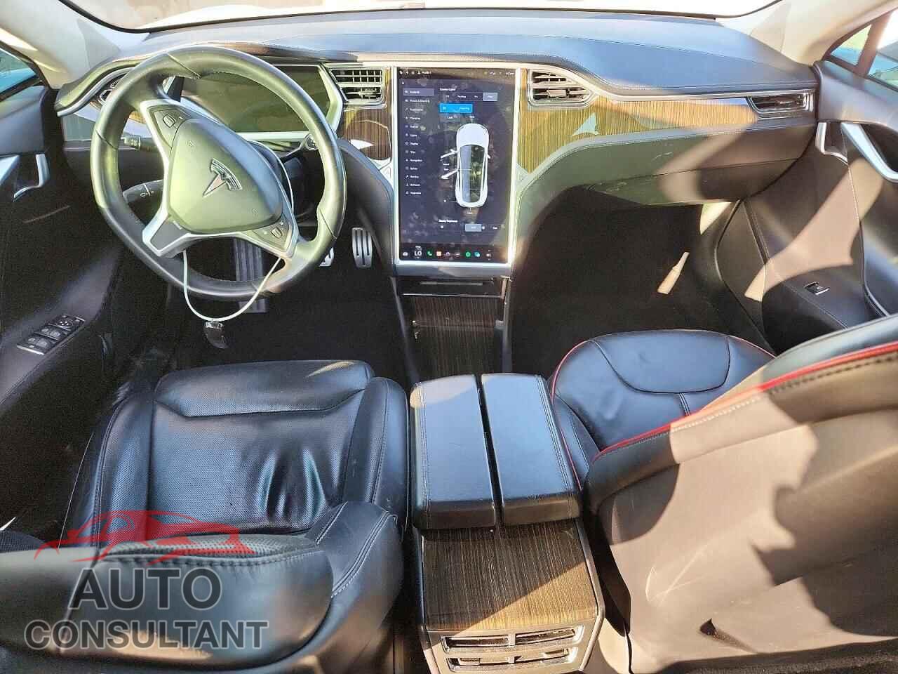 TESLA MODEL S 2013 - 5YJSA1DP6DFP05346