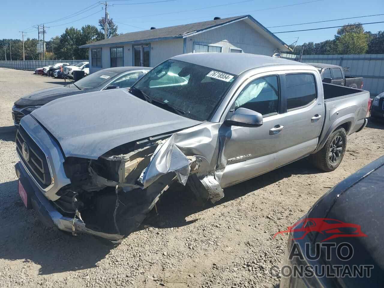 TOYOTA TACOMA 2021 - 5TFCZ5AN4MX266371