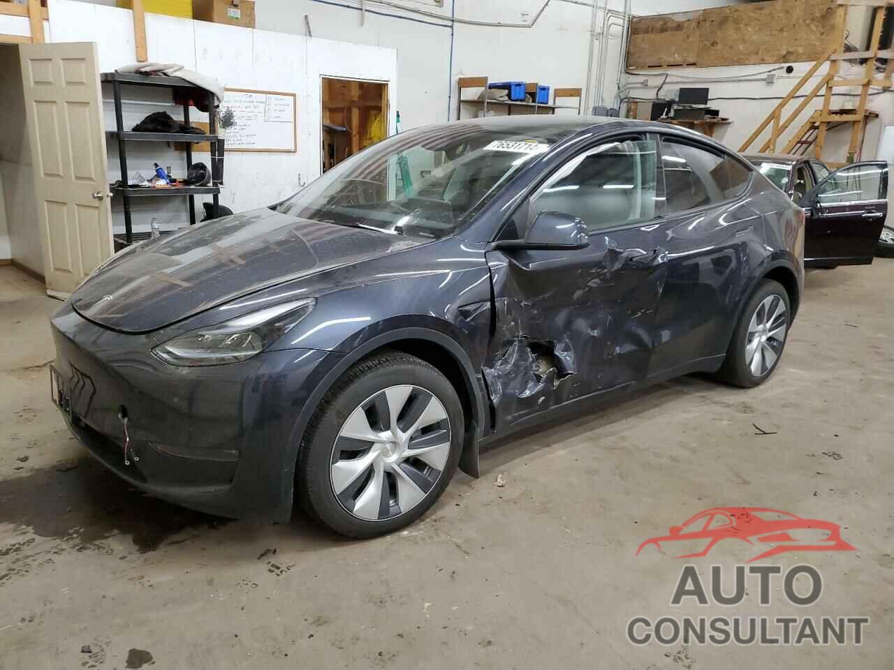 TESLA MODEL Y 2024 - 7SAYGDEEXRA246644