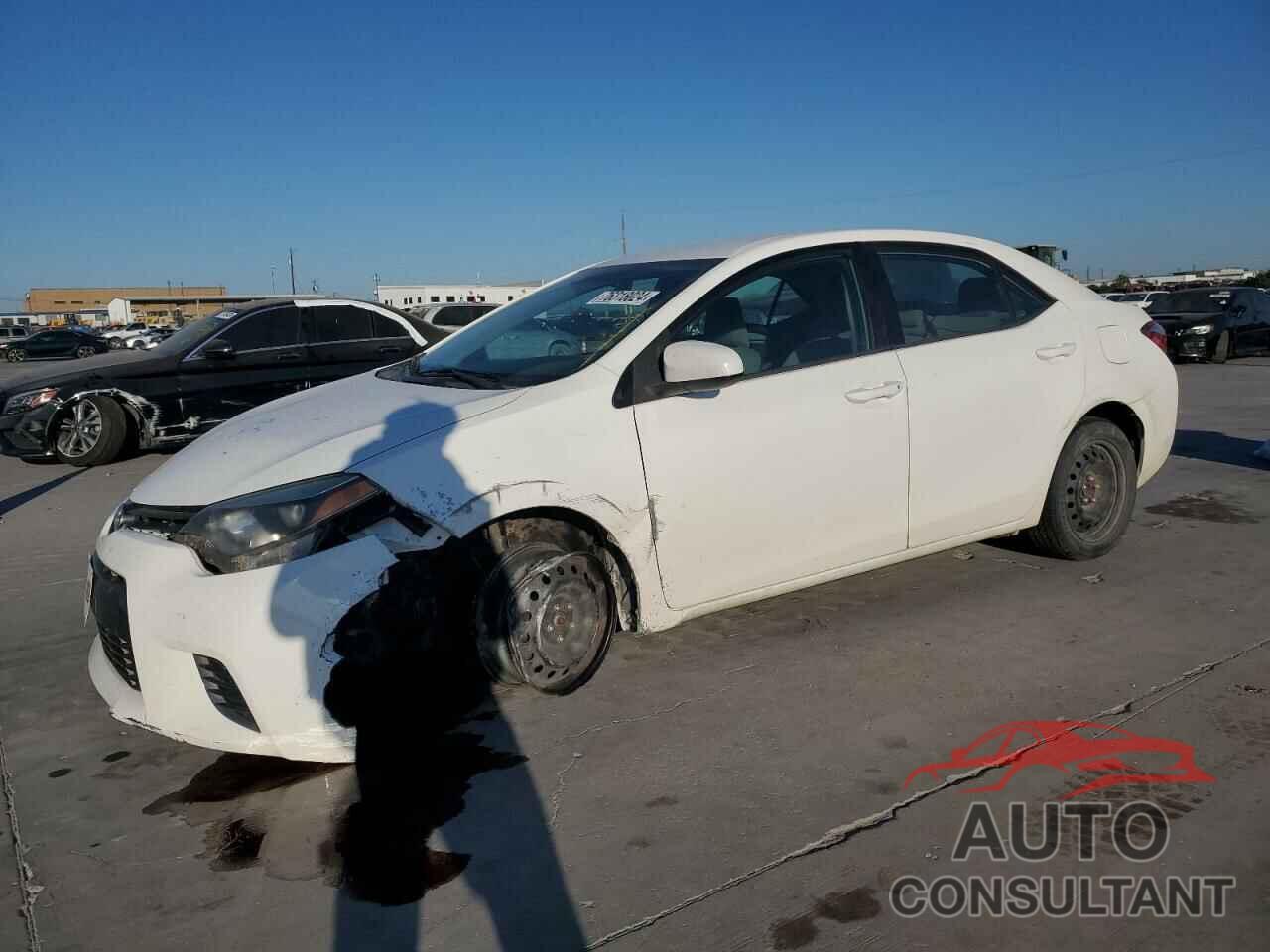 TOYOTA COROLLA 2015 - 2T1BURHE1FC258236