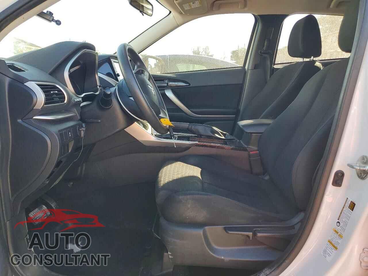 MITSUBISHI ECLIPSE 2020 - JA4AT3AA2LZ022211