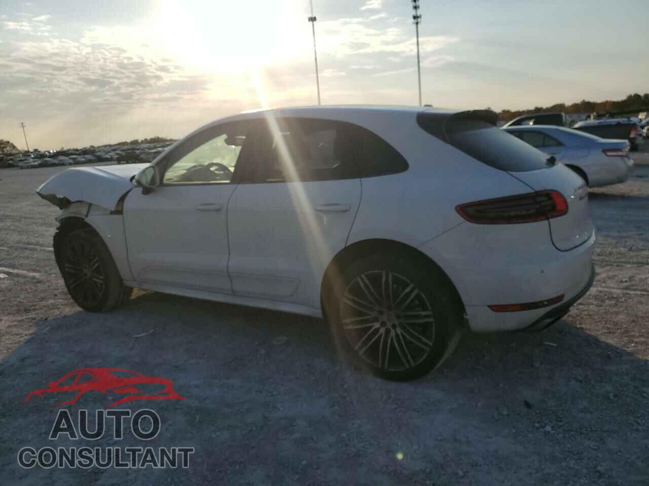 PORSCHE MACAN 2015 - WP1AF2A54FLB47890