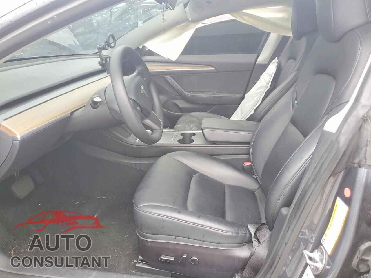 TESLA MODEL 3 2023 - 5YJ3E1EA9PF483649