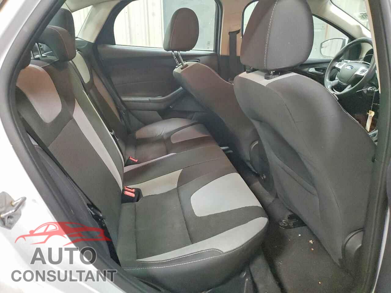 FORD FOCUS 2014 - 1FADP3F29EL345563