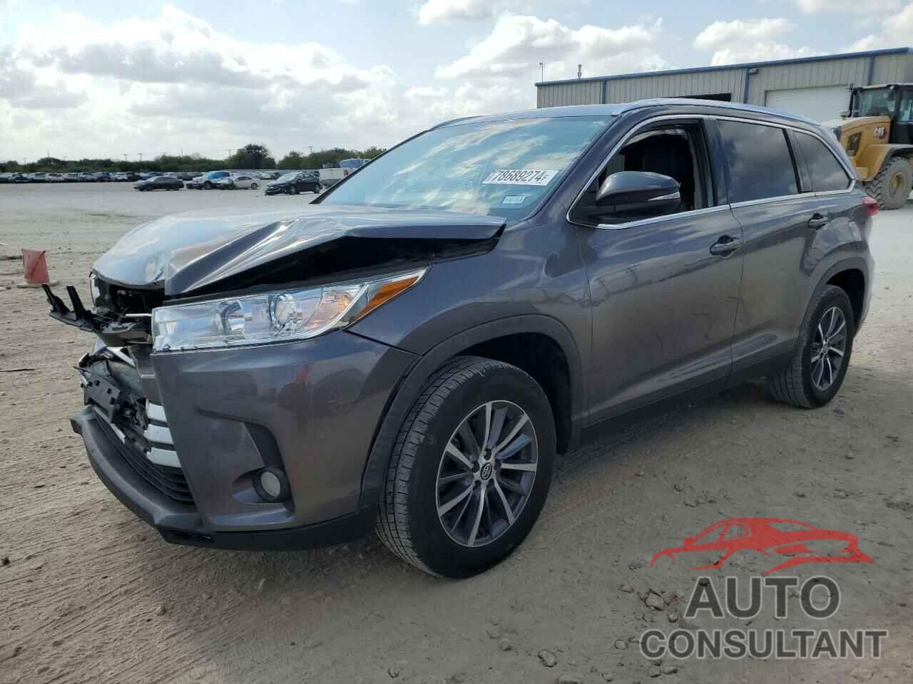 TOYOTA HIGHLANDER 2019 - 5TDKZRFHXKS330003