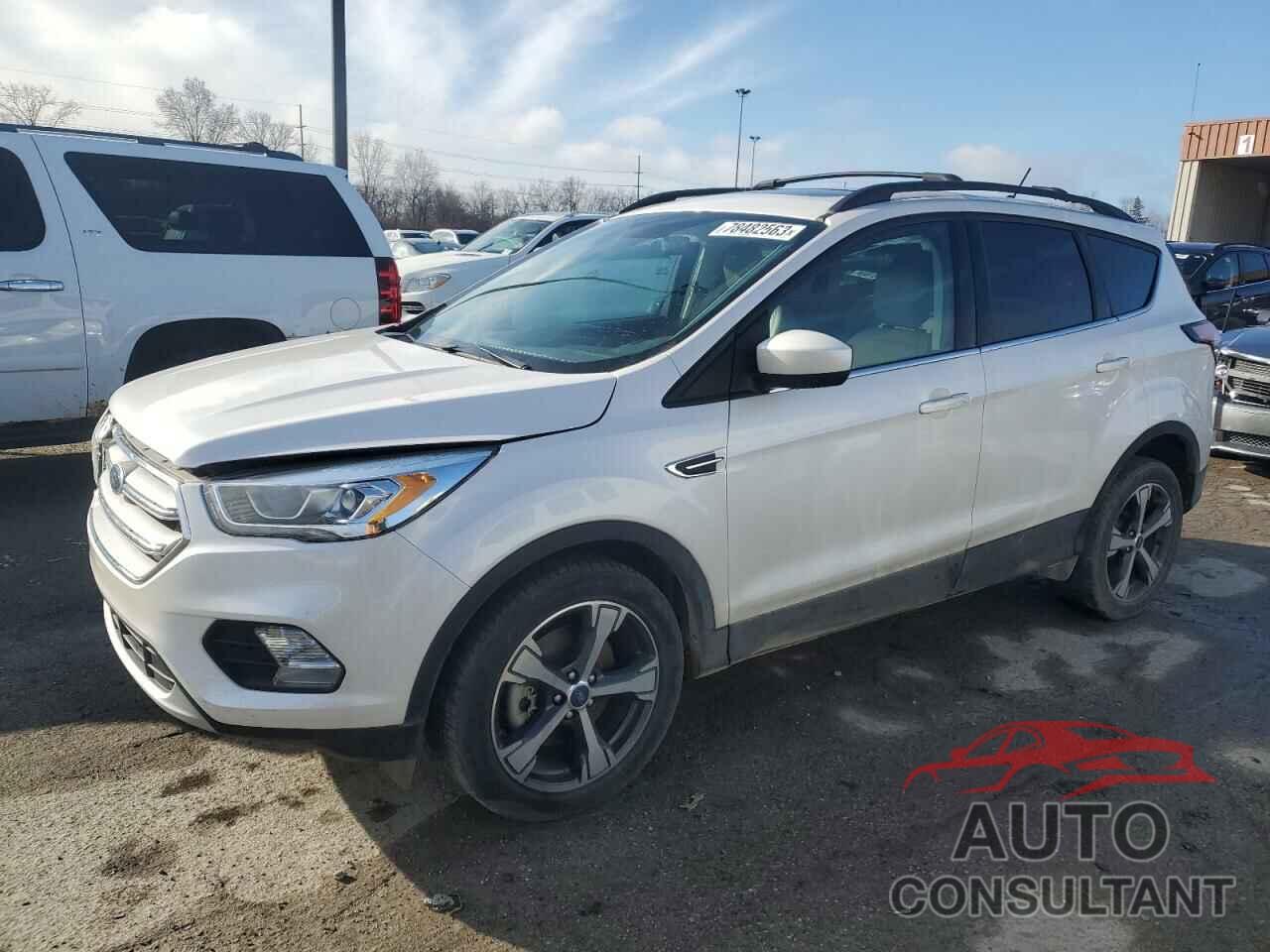 FORD ESCAPE 2018 - 1FMCU9HD4JUB41284
