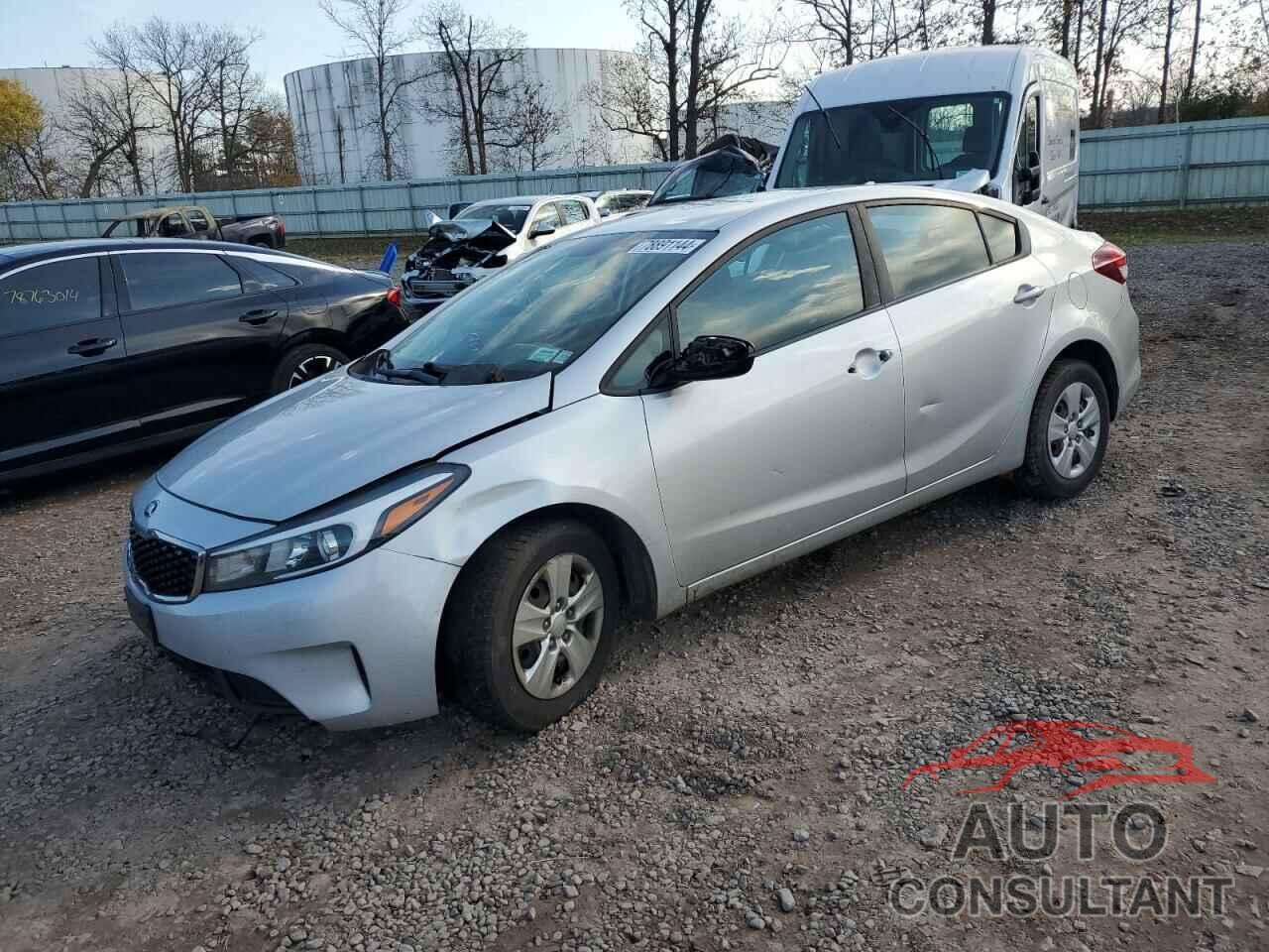 KIA FORTE 2018 - 3KPFK4A74JE220290