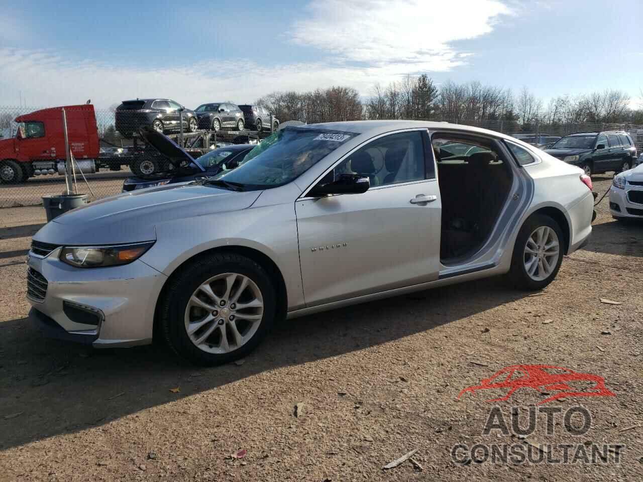 CHEVROLET MALIBU 2018 - 1G1ZD5ST1JF123815