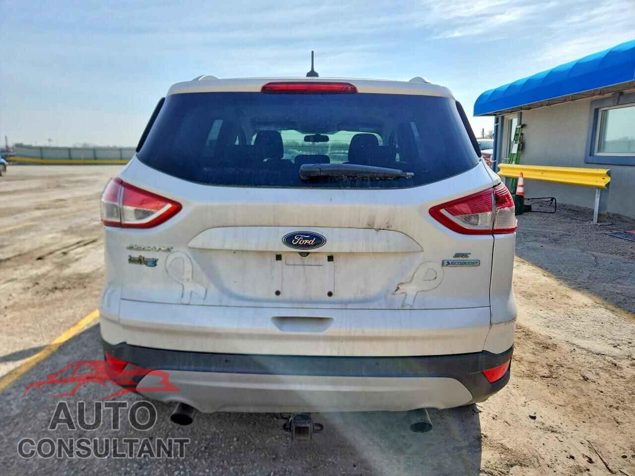 FORD ESCAPE 2015 - 1FMCU0GX7FUC23637