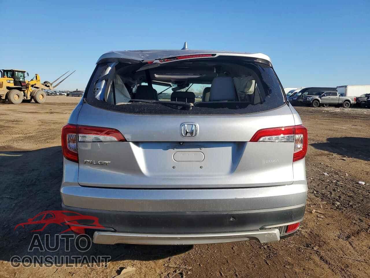 HONDA PILOT 2019 - 5FNYF5H50KB032143