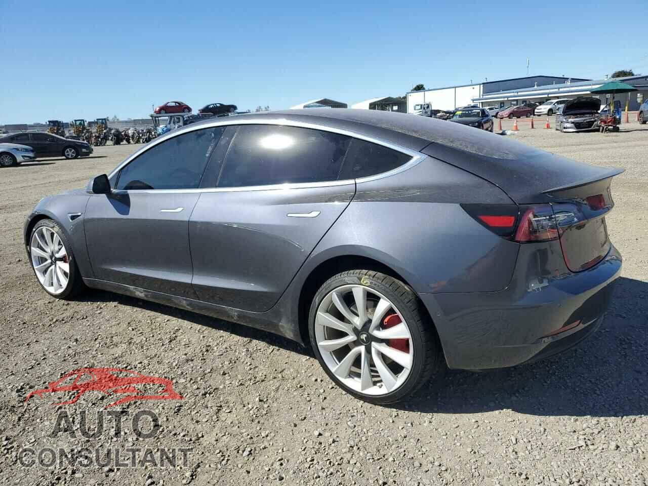 TESLA MODEL 3 2018 - 5YJ3E1EB7JF171202