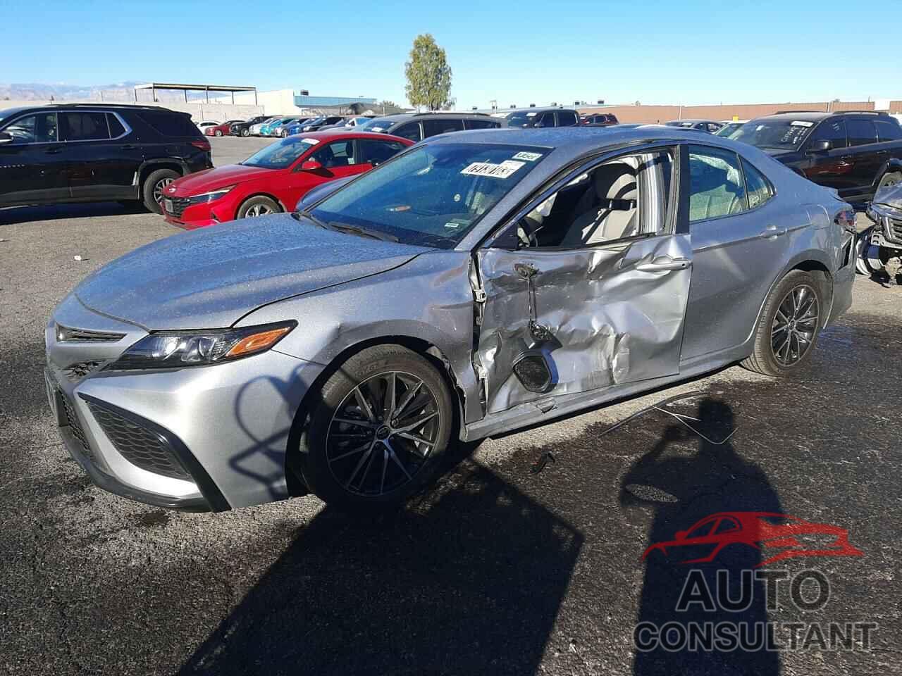 TOYOTA CAMRY 2022 - 4T1G11AK1NU713194