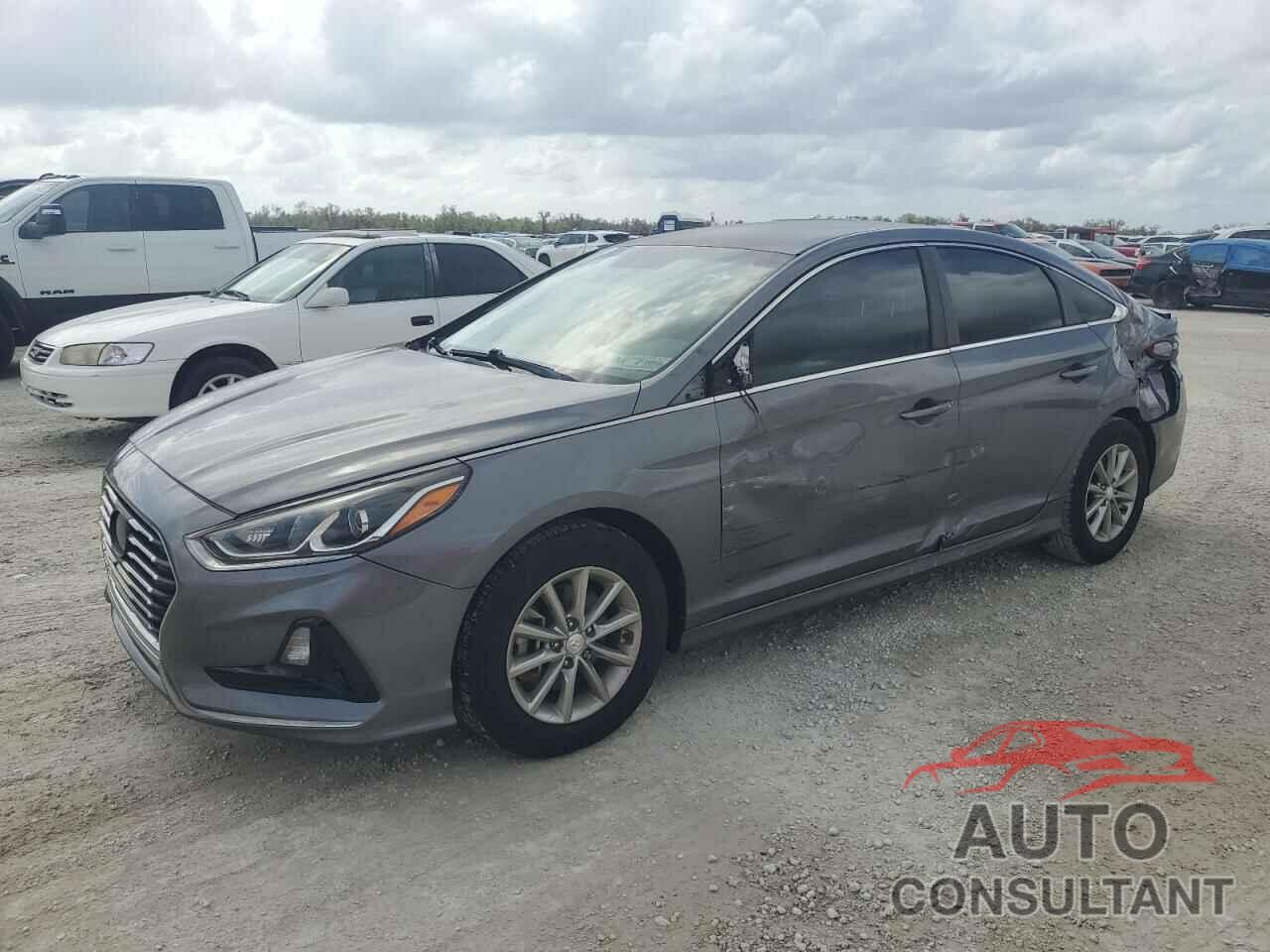 HYUNDAI SONATA 2018 - 5NPE24AF4JH612085