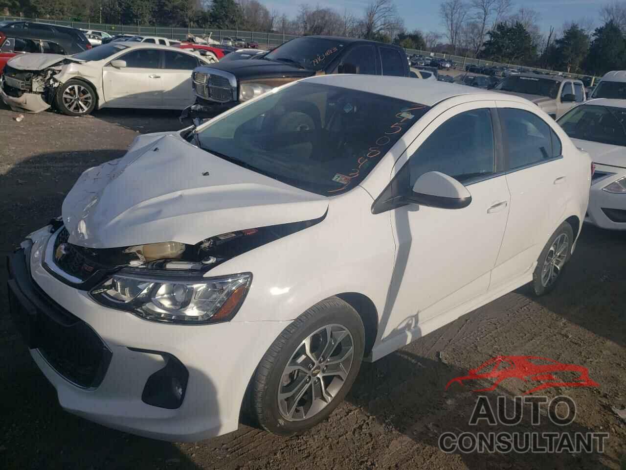 CHEVROLET SONIC 2017 - 1G1JD5SH2H4150956