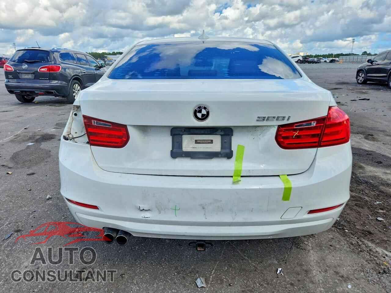 BMW 3 SERIES 2014 - WBA3A5C59EJ463381