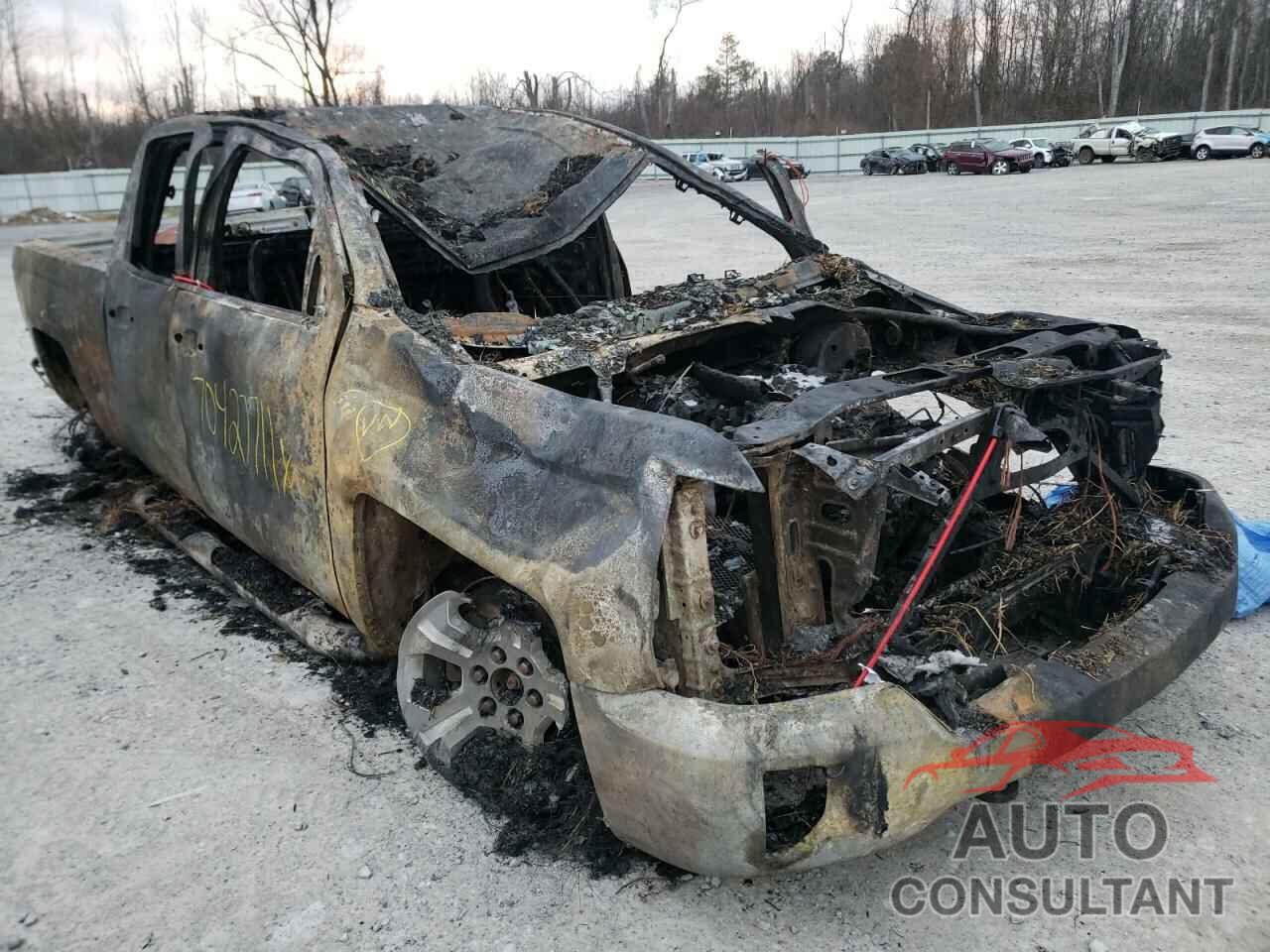 CHEVROLET SILVERADO 2018 - 1GCVKREC1JZ316530