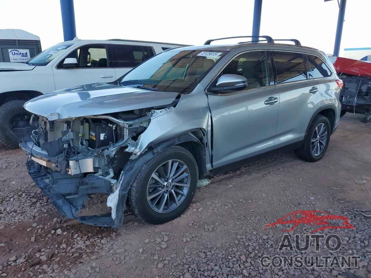 TOYOTA HIGHLANDER 2019 - 5TDKZRFH8KS563426