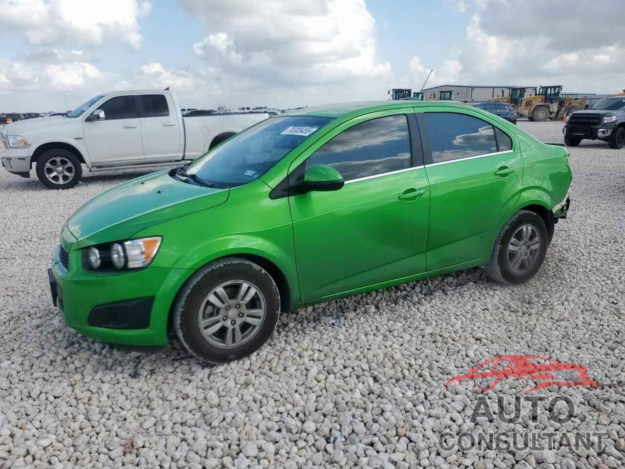CHEVROLET SONIC 2016 - 1G1JC5SH6G4108758