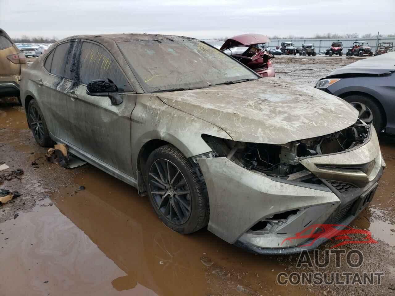 TOYOTA CAMRY 2021 - 4T1G11AK2MU434979