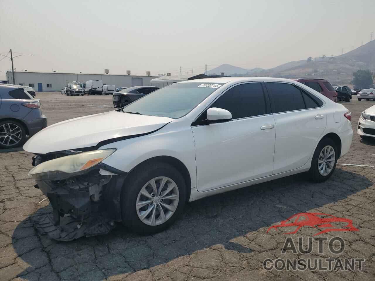 TOYOTA CAMRY 2015 - 4T4BF1FK3FR453084