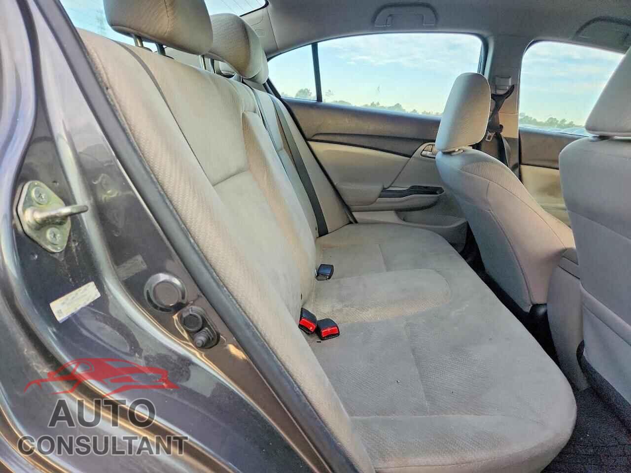 HONDA CIVIC 2013 - 2HGFB2F50DH598564