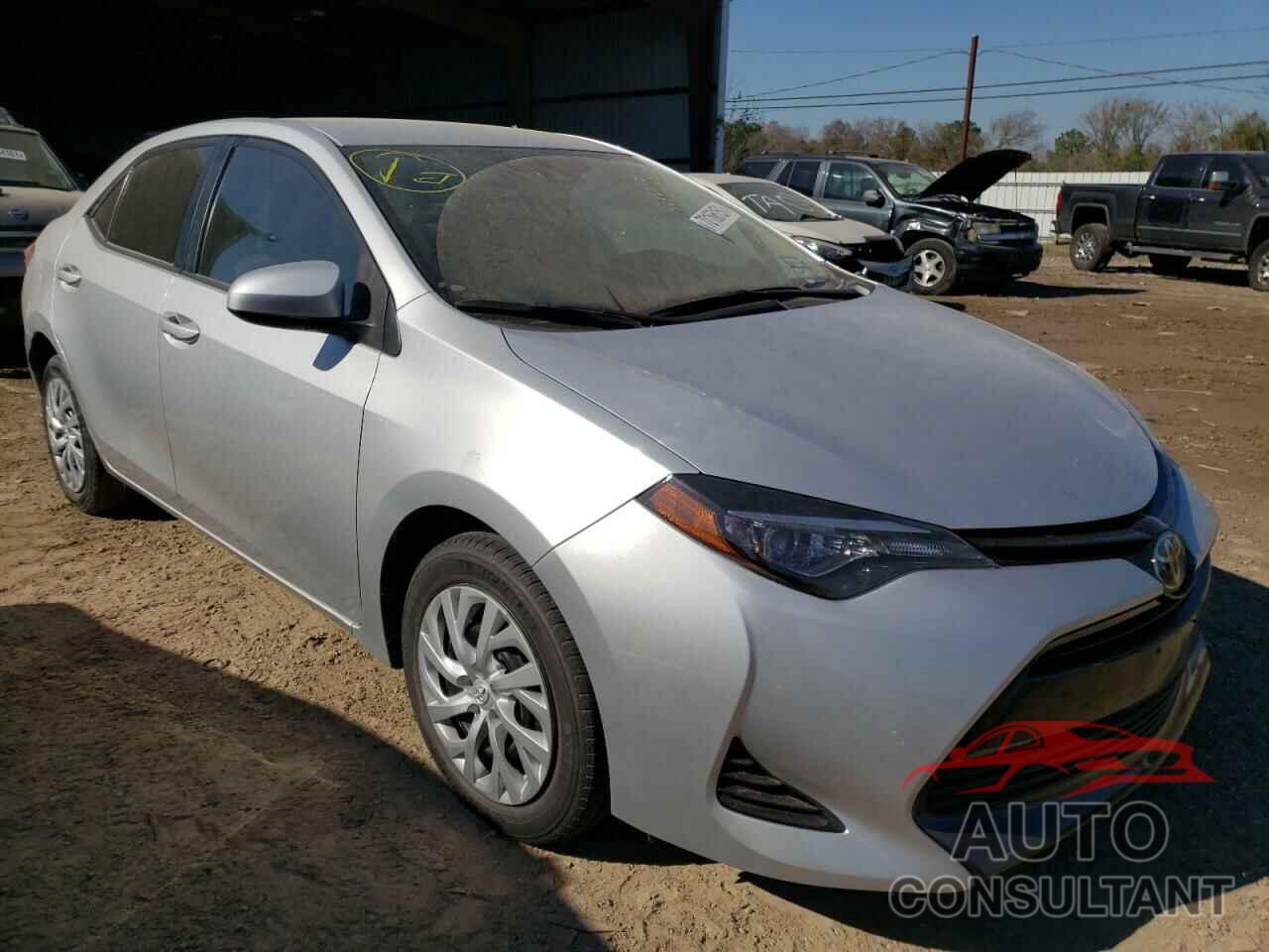 TOYOTA COROLLA 2018 - 5YFBURHE1JP773780