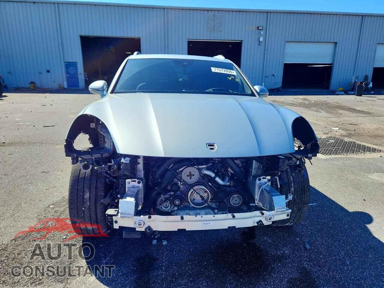 PORSCHE CAYENNE 2023 - WP1AA2AY9PDA10951