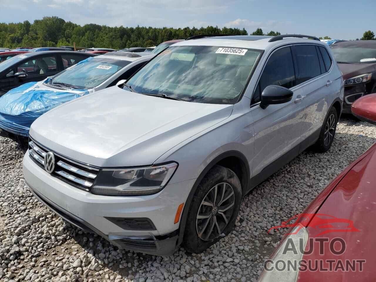 VOLKSWAGEN TIGUAN 2019 - 3VV3B7AX0KM040964