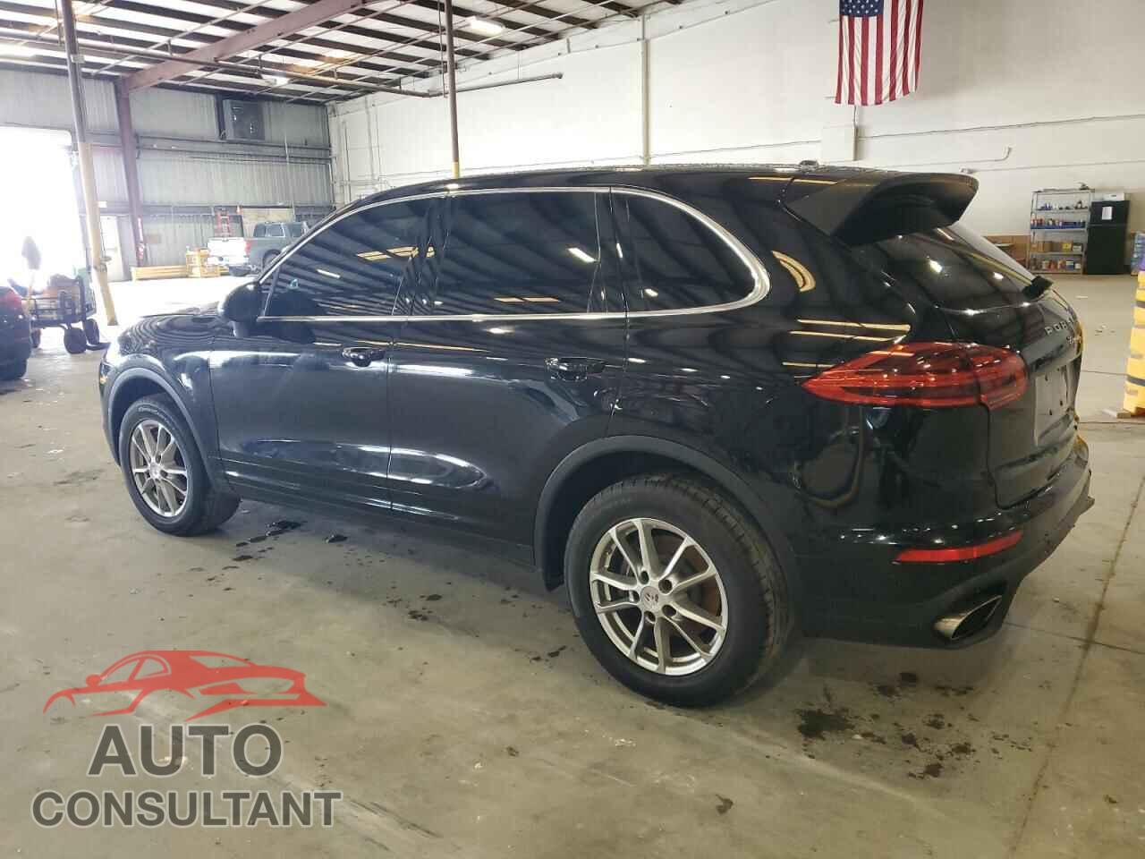 PORSCHE CAYENNE 2016 - WP1AA2A23GLA10784