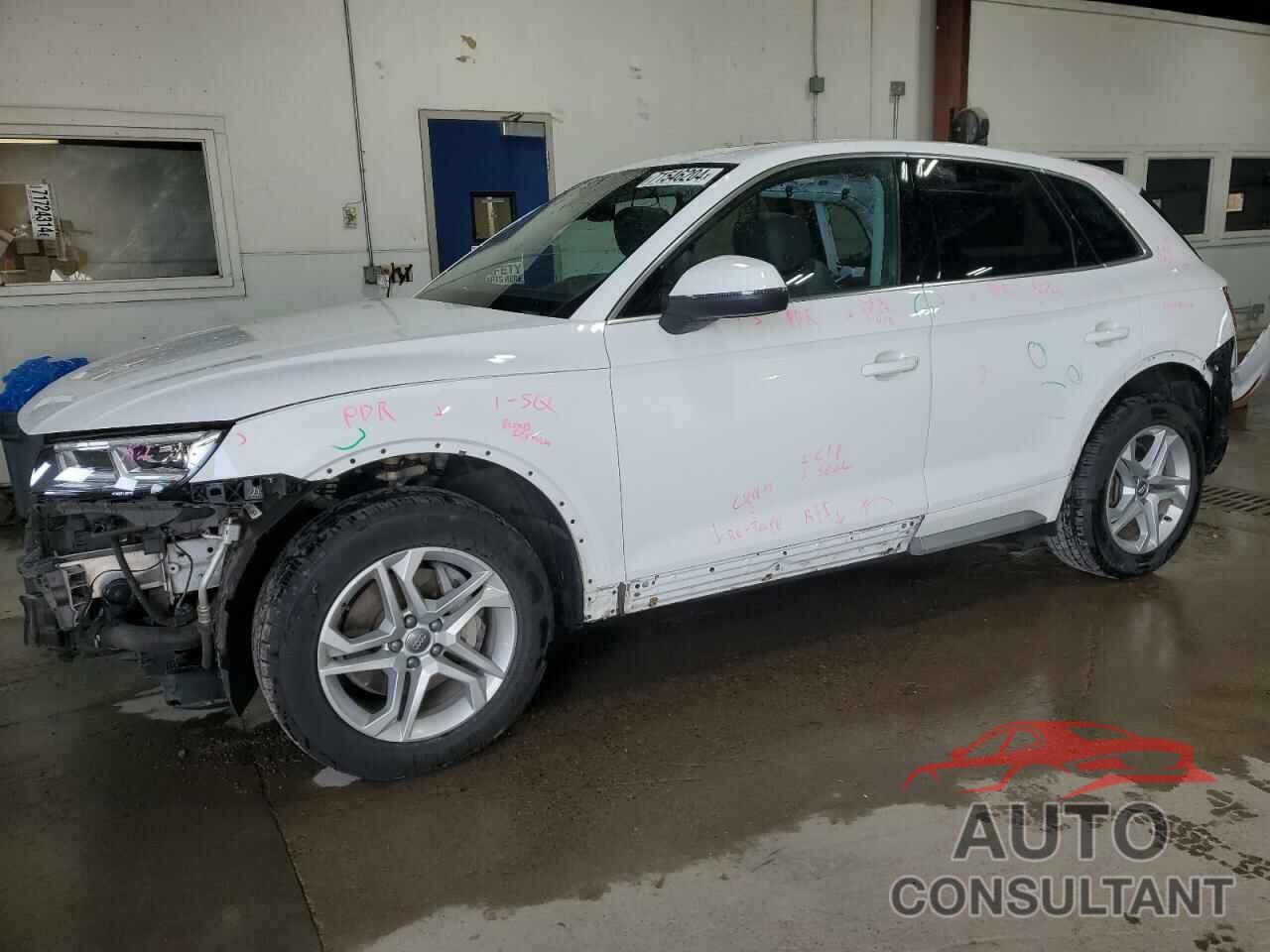 AUDI Q5 2018 - WA1BNAFY9J2214157