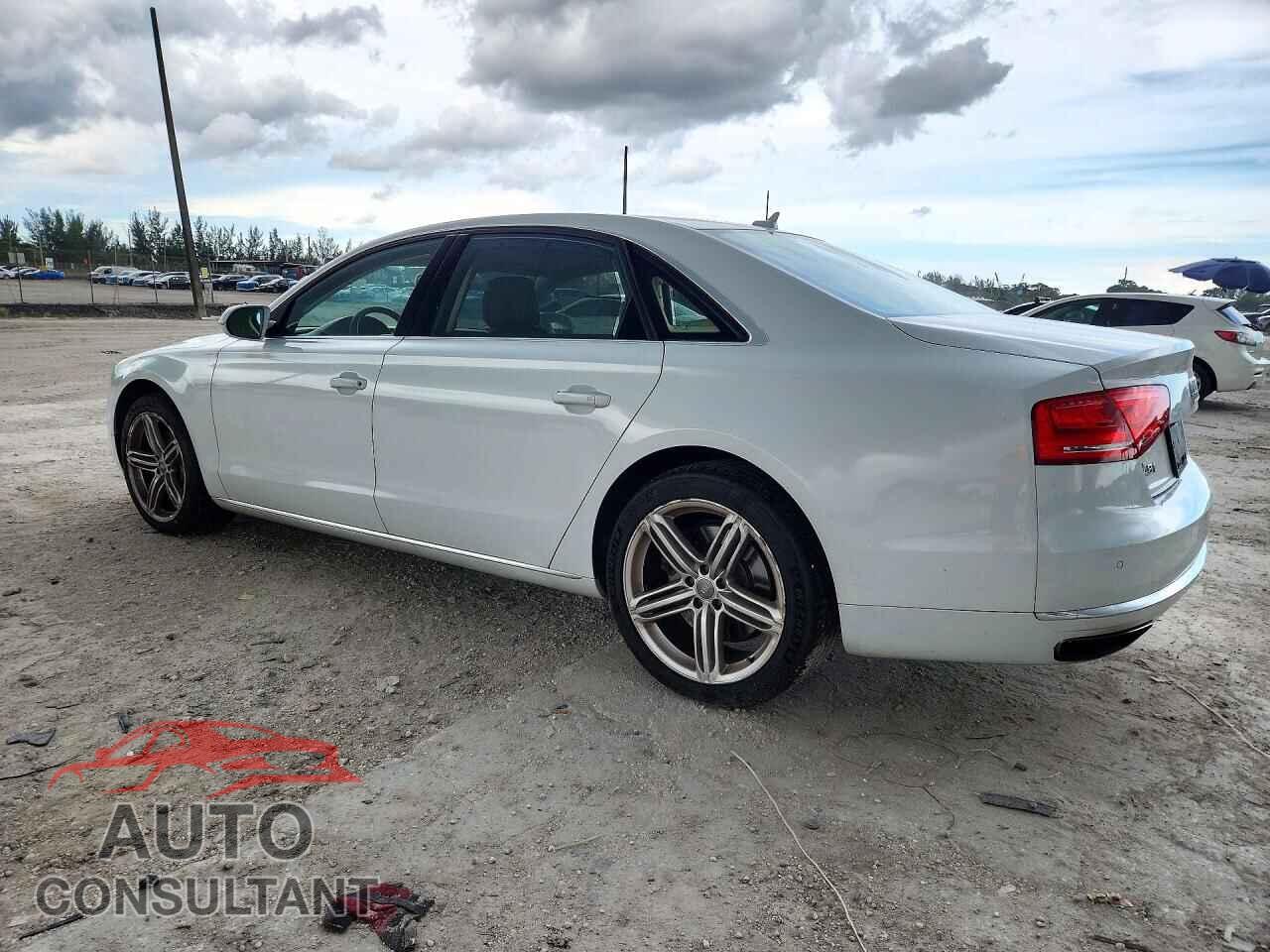 AUDI A8 2013 - WAUR2AFD6DN008935