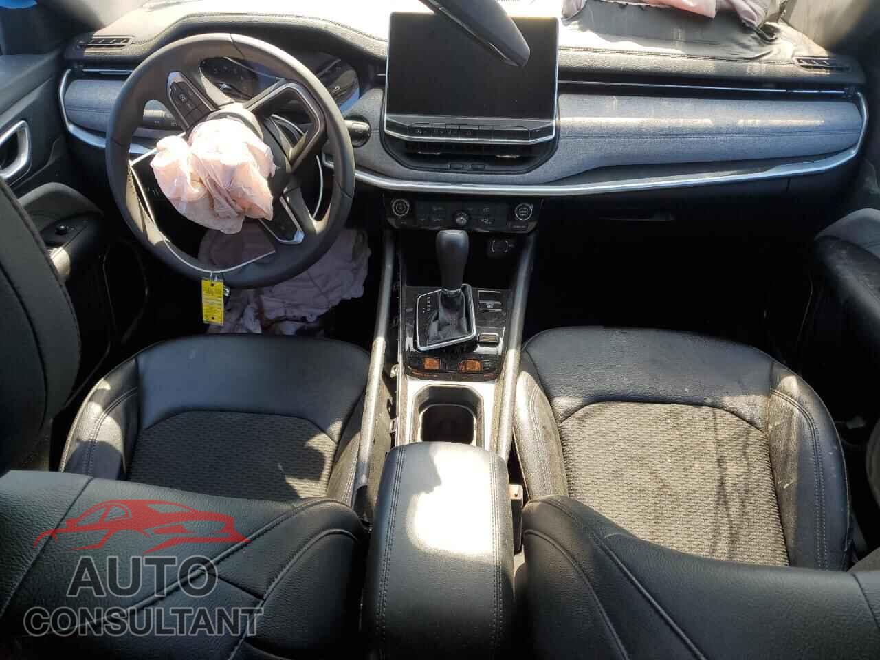 JEEP COMPASS 2024 - 3C4NJDBN5RT117589