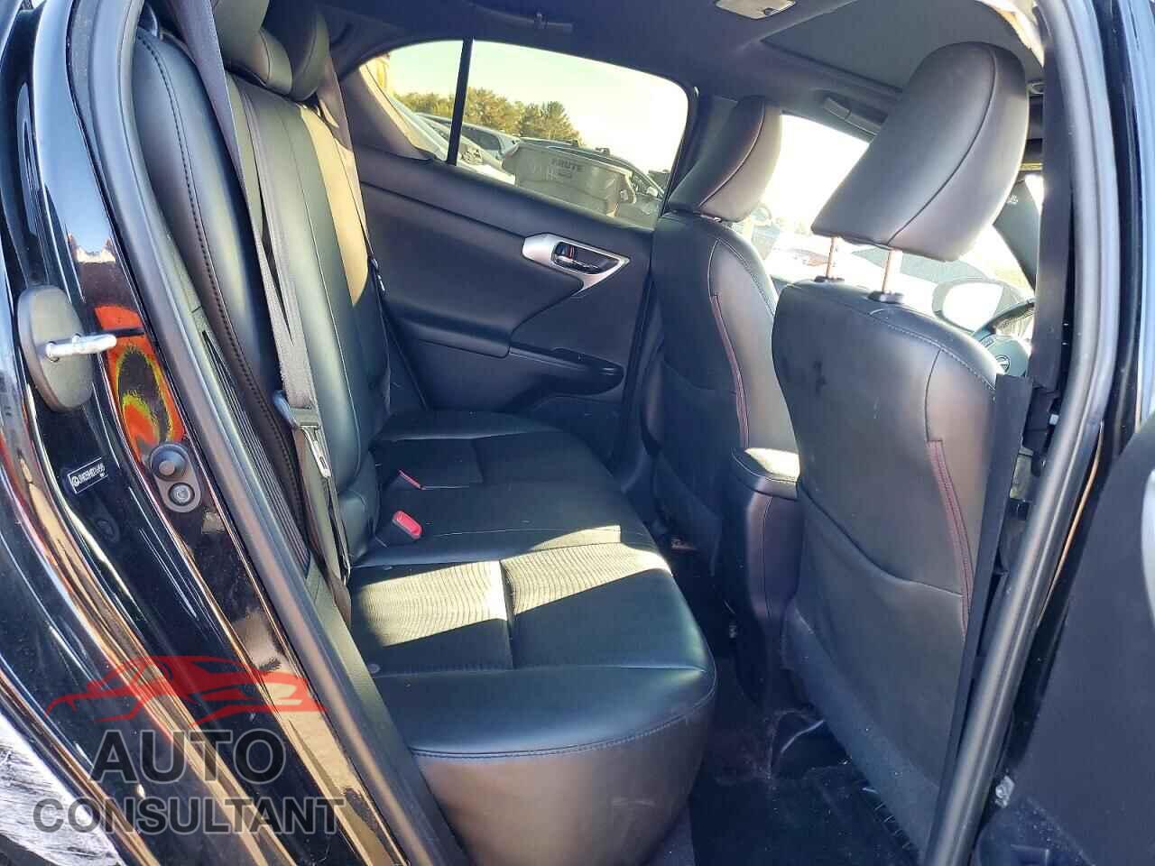 LEXUS CT 200 2013 - JTHKD5BH8D2164585