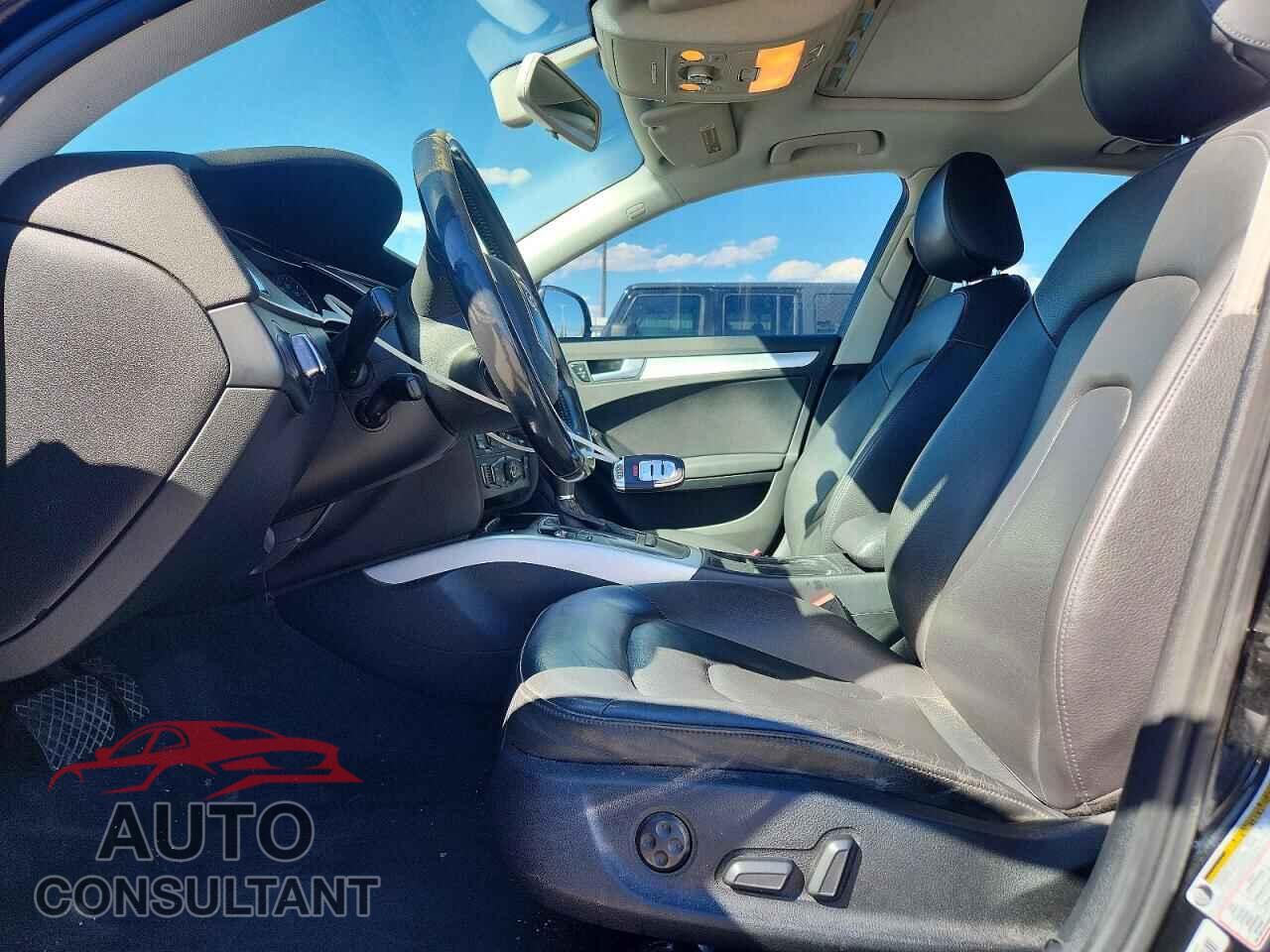 AUDI A4 2012 - WAUBFAFL9CN019908