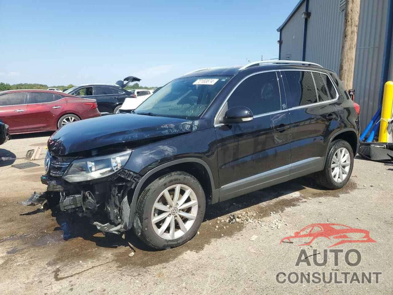 VOLKSWAGEN TIGUAN 2017 - WVGRV7AX7HK012610