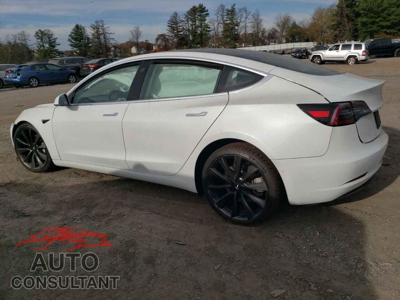 TESLA MODEL 3 2020 - 5YJ3E1EBXLF667405