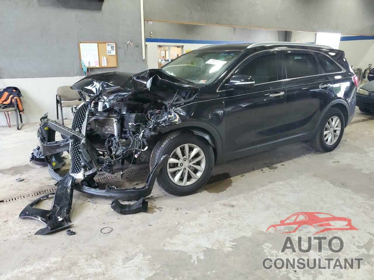 KIA SORENTO 2018 - 5XYPG4A31JG387440