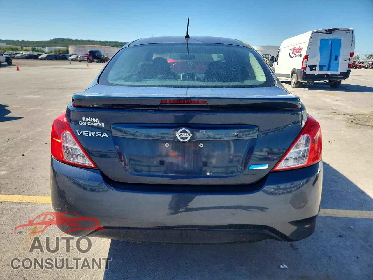NISSAN VERSA 2015 - 3N1CN7AP9FL871092